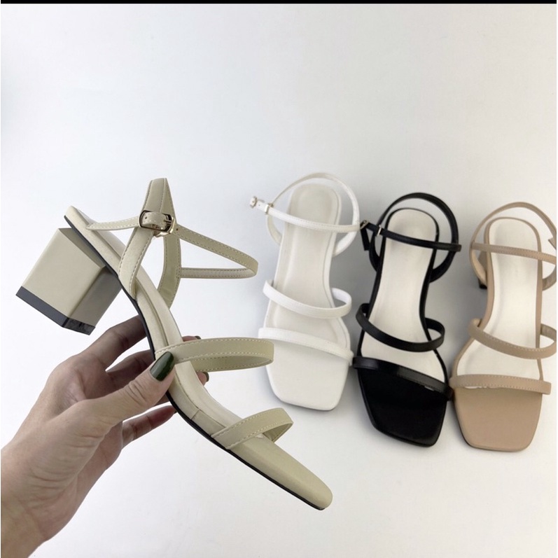 Sandal cao gót 5cm chất da mờ