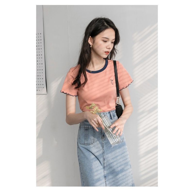 Áo croptop cuốn biên thiêu hình 🐰