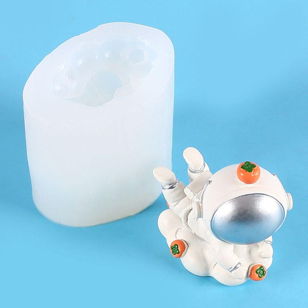 1 Khuôn Silicone Làm Bánh Hình Phi Hành Gia 3D DIY