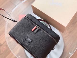 Túi louboutin messenger cốp da trơn spsl fullbox mã code
