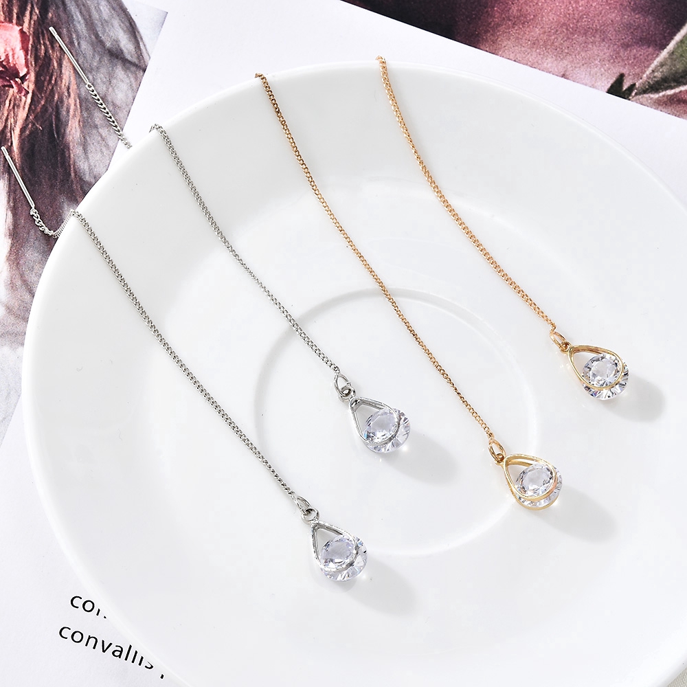 Khuyên tai dáng dài đánh đá sapphire màu trắng thanh lịch