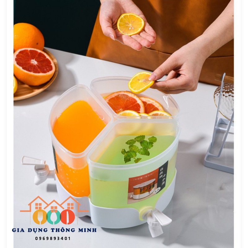 Bình nước 3 ngăn đế xoay 360 độ, có nắp đậy tiện lợi, dung tích 5.2L