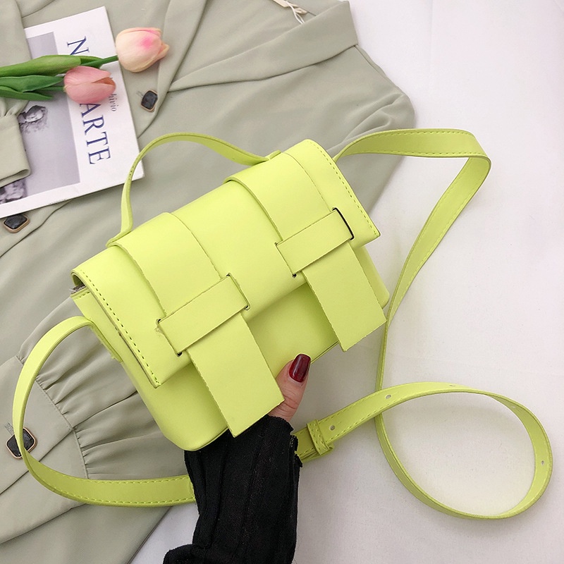 Túi Xách Đeo Chéo Vai Hình Vuông Nhỏ Thời Trang Phổ Biến 2022 Chất Lượng Cao Hợp Thời Trang Cho Nữ