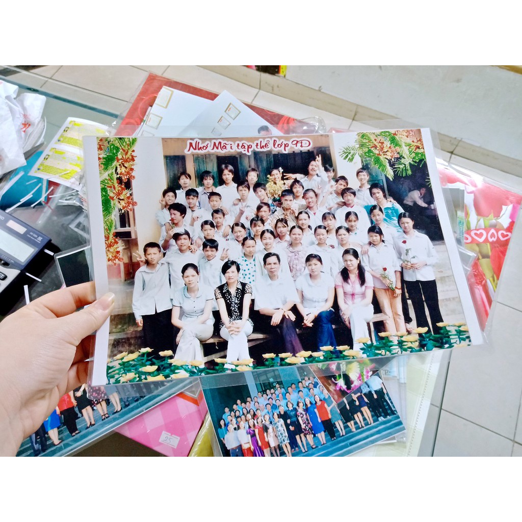 In anh 20x25 + ep Platic sieu re