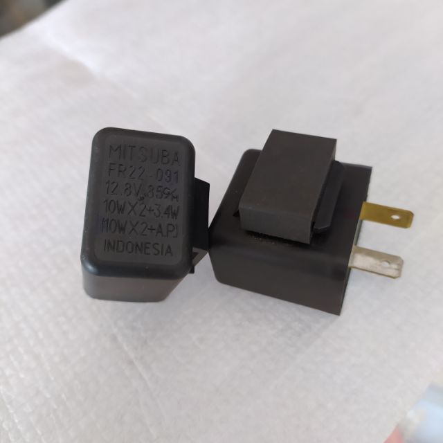 Rơ le chip xi nhan Yamaha Honda zin