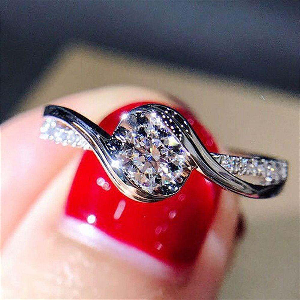 Nhẫn Cưới Đính Đá Sapphire Trắng Size 6-10