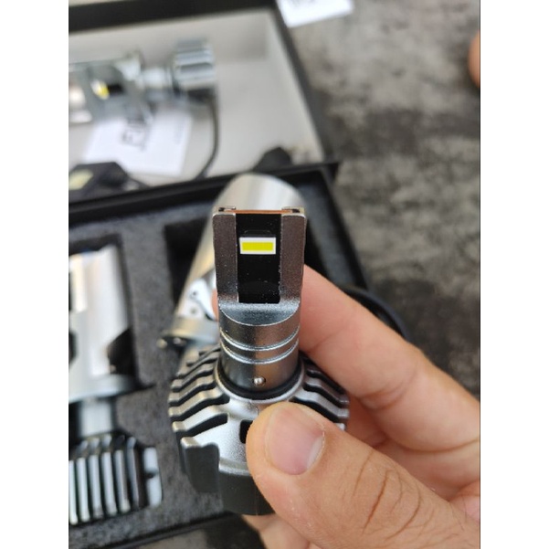 Siêu phẩm F40 pro + 55w 12-24v nhiệt màu 5500k đầu tiên việt nam