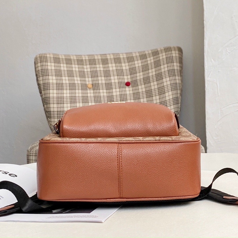 Balo coach dư xịn