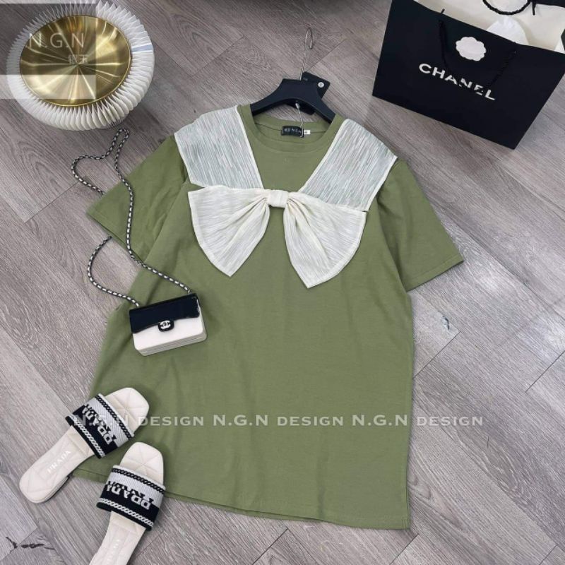 Váy suông xanh nơ ngực