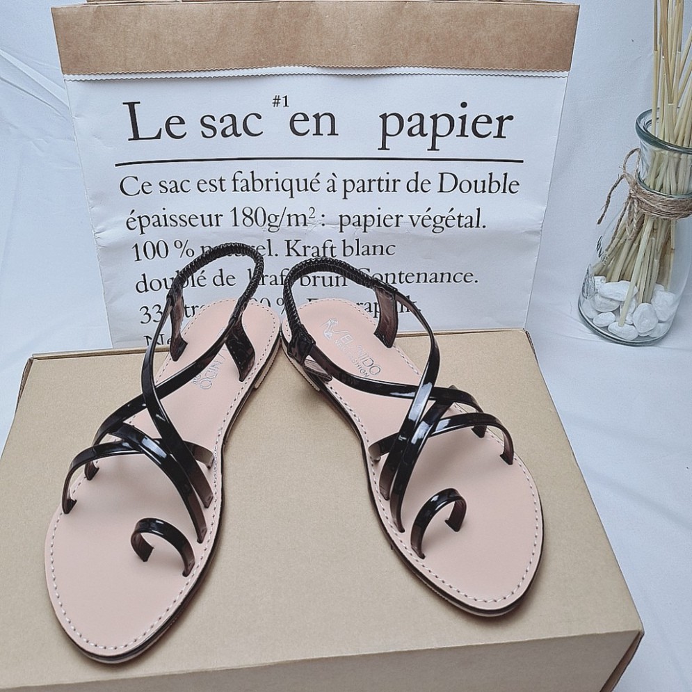 Sandal nữ xỏ ngón quai chéo phong cách chiến binh [Tặng mã 25k]