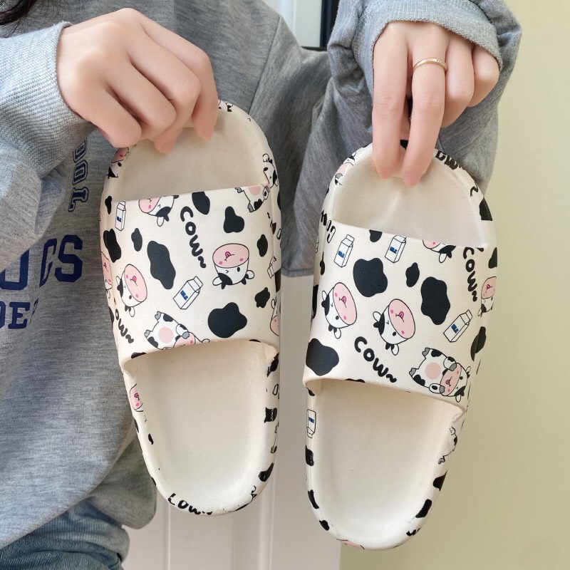 Dép bánh mỳ nam nữ "Bò Sữa Siêu Xynh" - Dép quai ngang đốm Bò Sữa Hàng Loại 1 mới nhát hiện nay