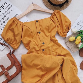 ĐẦM MAXI VÀNG CỔ U