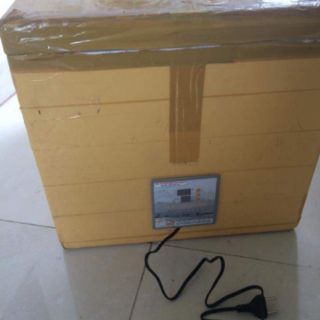 Bộ điều khiển máy ấp trứng