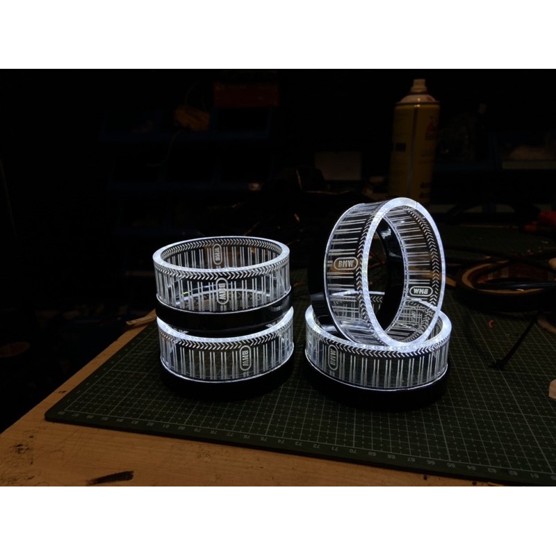 Vòng angel eyes LED kiểu BMW