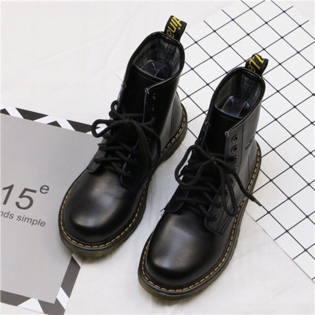 (Sẵn 35 ) Boots Martens nữ size 35-39 ( có ảnh thật)