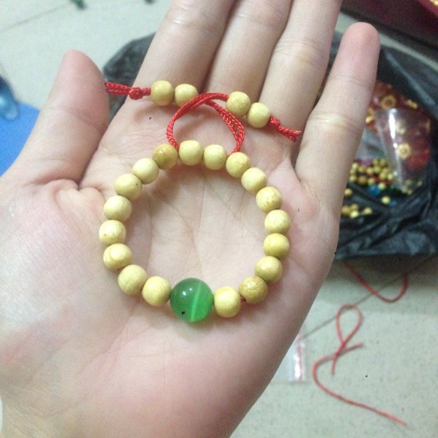 Vòng dâu trơn mix đá mệnh