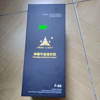  Tông đơ sạc pin F-68