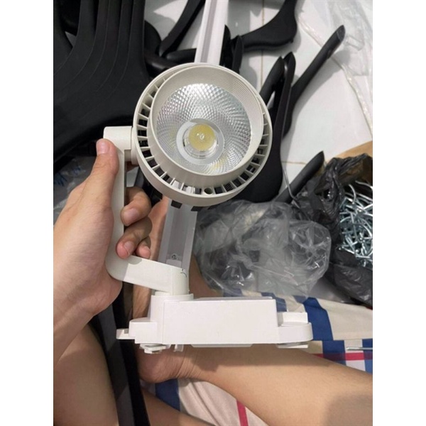 đèn rọi-đèn cho shop thời trang và nhà hàng rọi hai màu trắng vàng