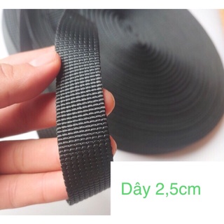 Cuộn dây dù dẹp 2,5CM loại tốt dùng làm đồ trang trí , dây balo , dây đai , quai nó bảo hiểm