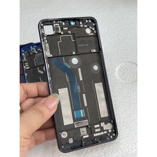 Vỏ xiaomi mi 8 lite zin cty / bộ vỏ xiaomi mi 8 lite