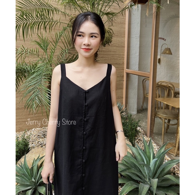 Đầm hai dây linen gài nút trước