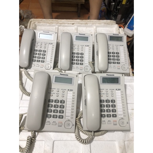 Máy điện thoại bàn Panasonic KX-TS880 hiện số