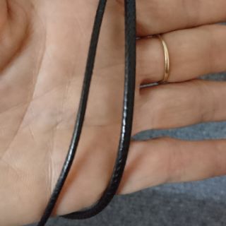 Dây dù , dây da làm vòng đeo cổ (1 chiếc)