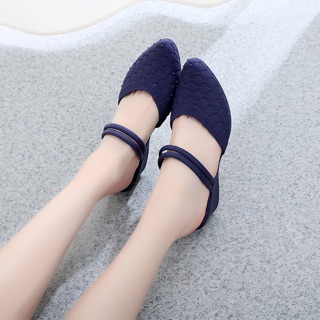 Giày nhựa nữ mới