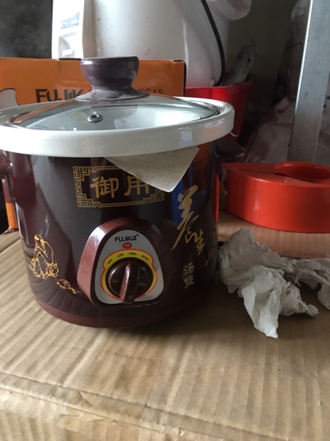 ✌️✌️Nồi kho cá, hầm cháo chậm Fujika 1,5L-2,5L