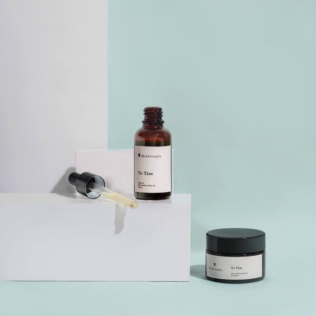 Dầu Dưỡng Tơ Tằm SKINLOSOPHY Cocoon Lioght Oil 30ml | BigBuy360 - bigbuy360.vn