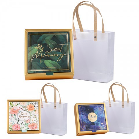 Hộp đựng quà sinh nhật giấy vuông kiểu nắp chìm kèm túi quà trong suốt, giấy rơm lót | BigBuy360 - bigbuy360.vn