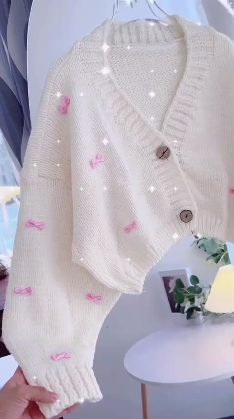 Áo len croptop trắng trơn đính nơ  [HÌNH THẬT] | BigBuy360 - bigbuy360.vn