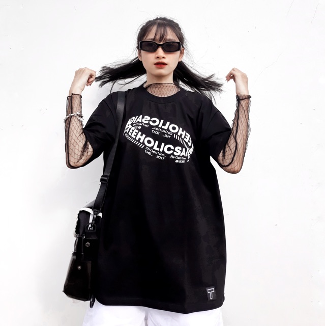 [TeeHolic] Áo Thun Unisex In Chữ TeeHolic