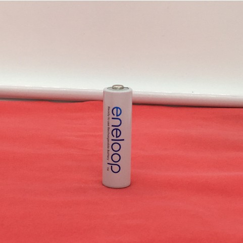 Vỉ 4 pin sạc AA  eneloop 1900mAh trắng