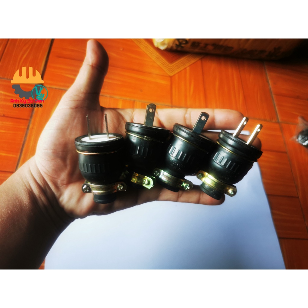 PHÍCH CẮM ĐIỆN CHÂN DẸT 2P CAO SU ĐÚC CHỊU VA ĐẬP KHÔNG VỠ CHUẨN Phích Cắm Điện Nhật Bản - Phích màu ĐEN