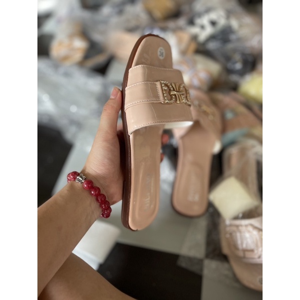 Dép nữ thời trang quai ngang DG màu nude hồng duyên dáng