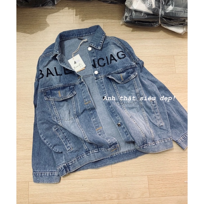 Khoác Jean BALENCIAGA sành điệu