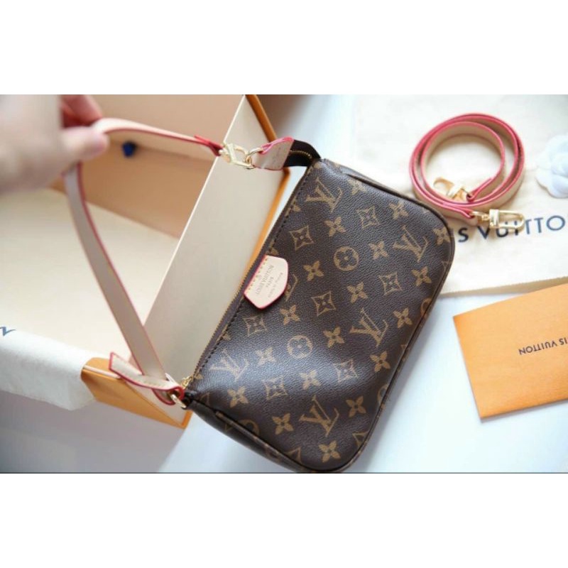 Lv kẹp nách về thêm.full box đỏ