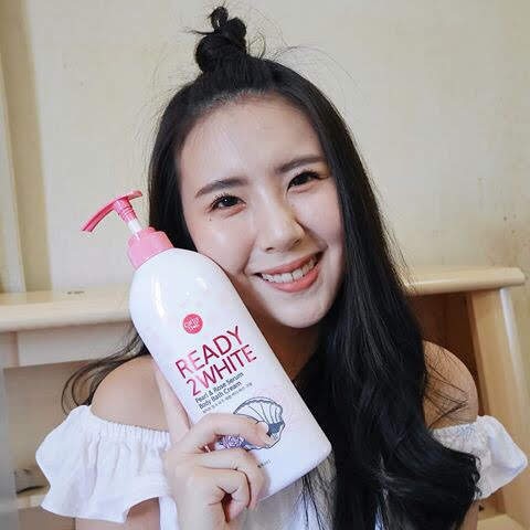 Sữa Tắm Trắng Da Cathy Doll Ready 2 White Ngọc Trai; Cô Gái - 500ml