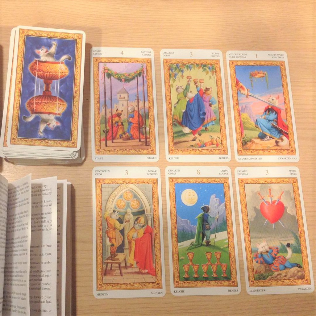 Bài Tarot of White Cats