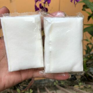 Bông tẩy trang Laneige