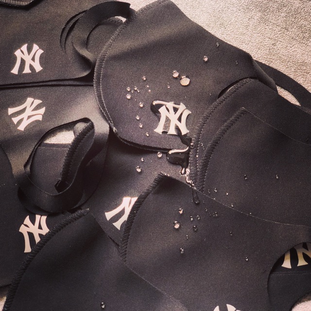 Khẩu trang NY - A.di.d.as logo phản quang | BigBuy360 - bigbuy360.vn