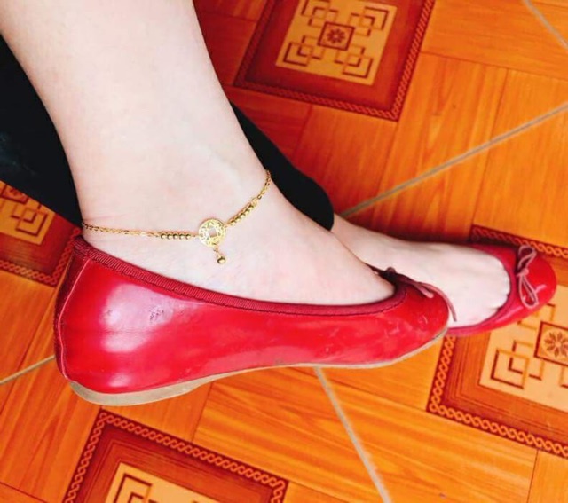 Lắc chân kim tiền bạc | BigBuy360 - bigbuy360.vn