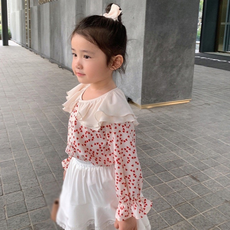 Áo Sơ Mi Chấm Bi Tay Loe Cổ Rộng Xinh Xắn Cho Bé Gái