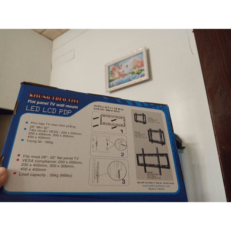 Xả Kho Bộ Khung Gắn Tivi Lên Tường Cho Tivi 26"-32"