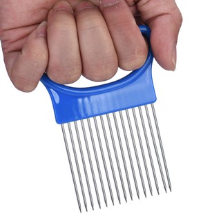 Dụng cụ giữ thực phẩm khi cắt