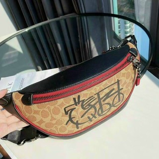 Túi bao tử Coach