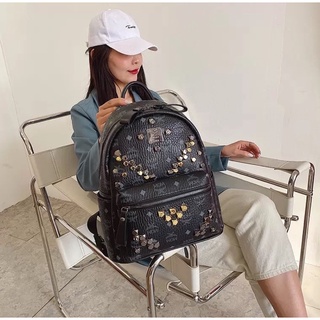 Balo MCM đinh siêu đẹp luôn ạ