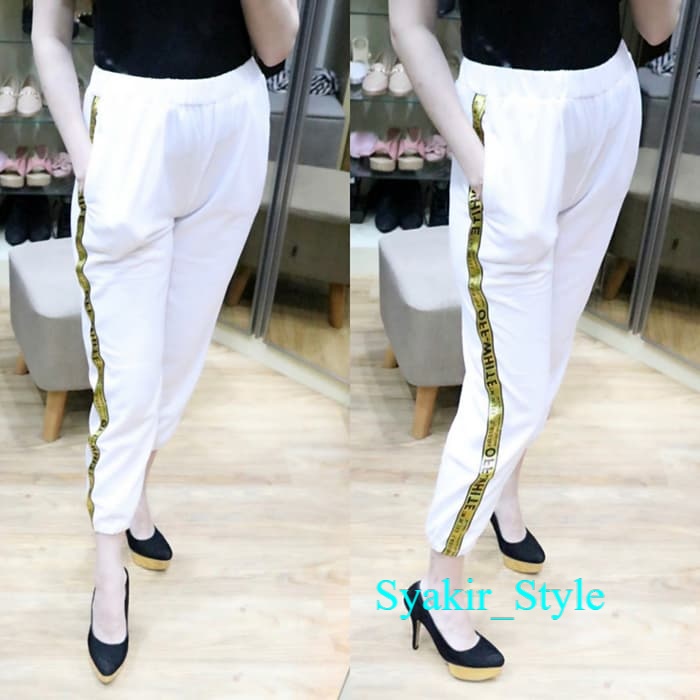 Quần Jogger Off White Cho Nữ