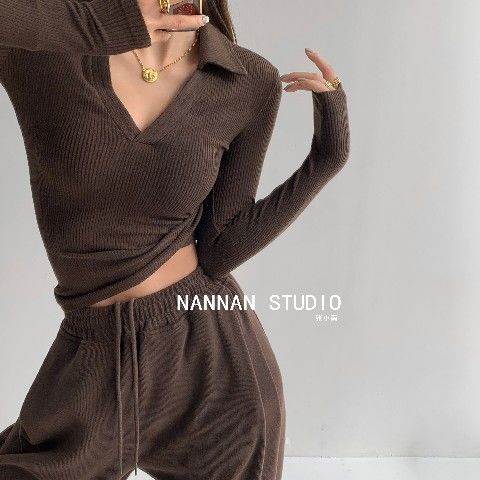 COZOK Áo kiểu polo COZOK tay dài cổ chữ V ôm dáng co giãn phong cách vintage quyến rũ dành cho nữ